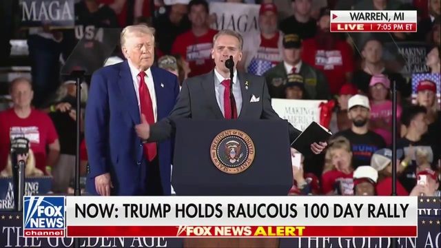 CNN’s Scott Jennings Speaks at Trump Rally, Brags About Owning the ‘Libs’
