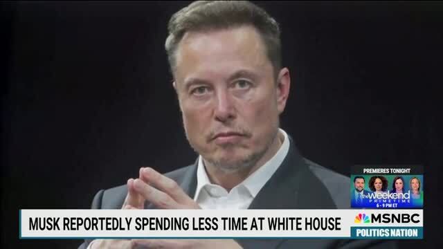 Dem Sen. Tina Smith: I Just Don’t Believe Elon Musk Has Really Left the W.H.