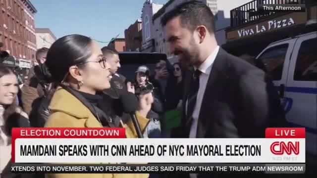 CNN Reporter Asks Mamdani What’s His Reaction to Hakeem Jeffries Saying ...